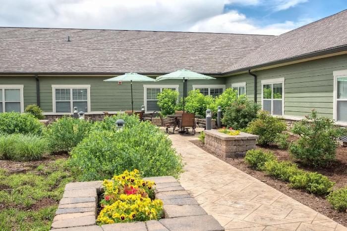 spring-arbor-of-crossville-exterior-3