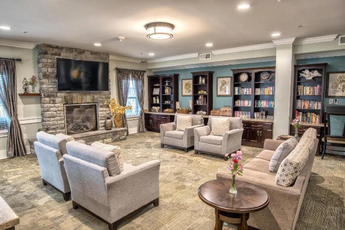 spring-arbor-of-richmond-lounge-area spring-arbor-of-richmond-lounge-area