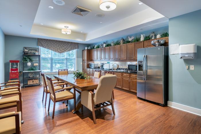 spring-arbor-of-crofton-interior-28