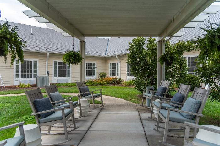 spring-arbor-of-salisbury-exterior-3