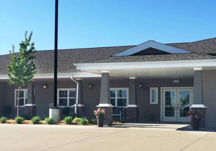 windsor-manor-nevada-exterior