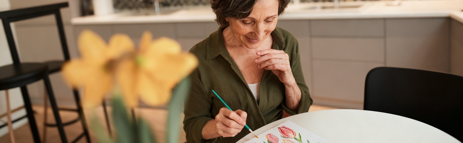 Woman Painting_0771 Woman Painting_0771