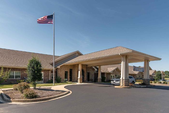 hearthside-senior-living-bartlett-exterior hearthside-senior-living-bartlett-exterior